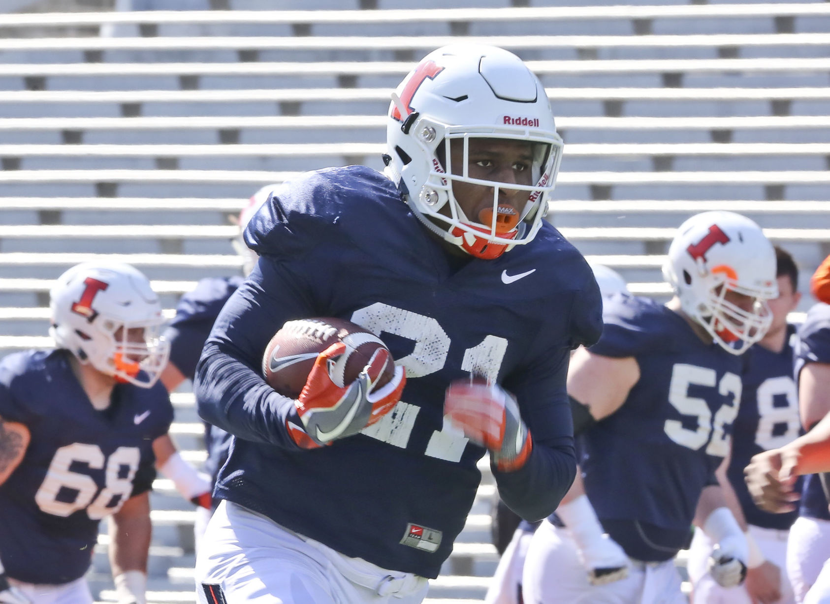 RB -- Ra'Von Bonner